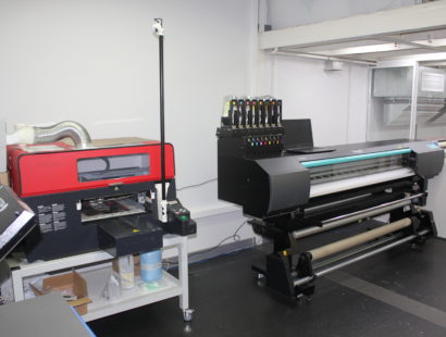 Оборудование для цифровой печати по ткани в Британской высшей школе дизайна